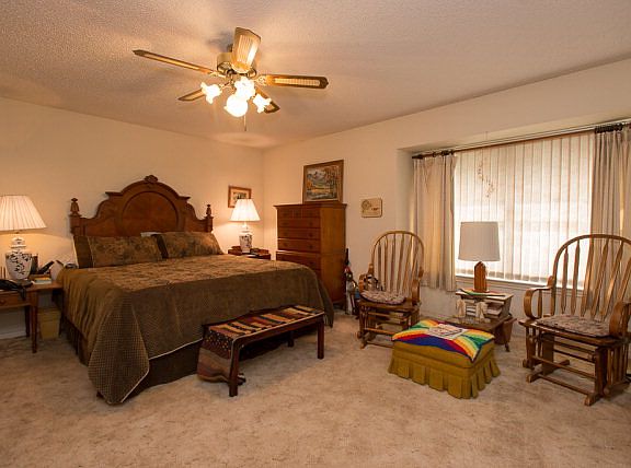 2nd image of 17761 Country Club Dr