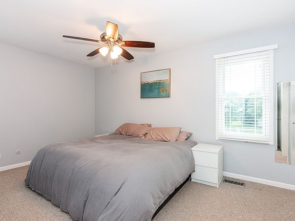 5th image of 510 Dalton Ln
