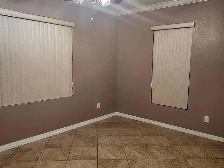 638 Madina Cir — Photo 5