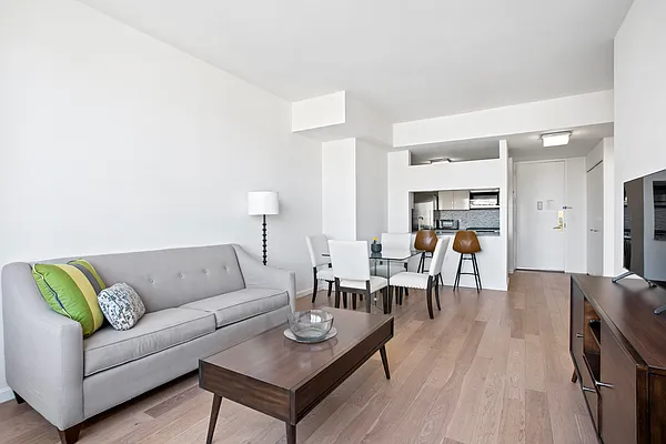 Rented by Douglas Elliman | media 66