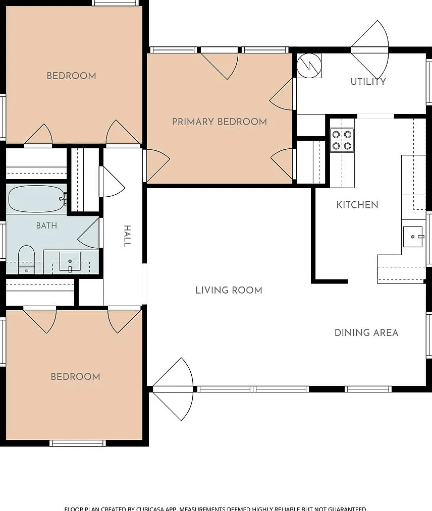 Refreshed 3-Bedroom Lakewood Home with Central A/C, Fenced Backyard & Garage — Photo 3