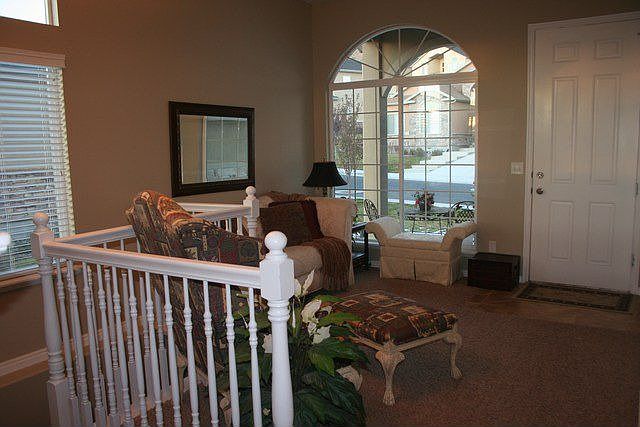 Living Rm