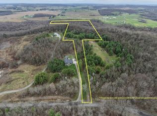 5742 Hilltop Dr NW, Strasburg, OH