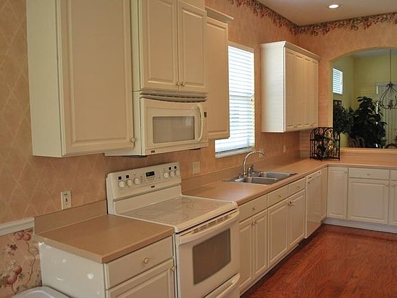 4th image of 6590 Lake Clark Dr
