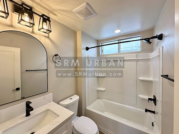 4th image of 3820 40th St APT A