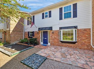 1833 Saxony Ln, Houston, TX 77058