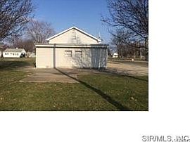 2nd image of 302 E Harrington St