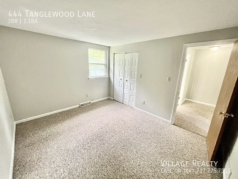 444 Tanglewood Ln — Photo 12