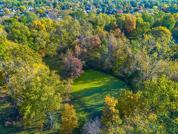 4th image of 4220 E Johnstown Rd