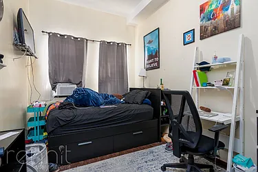 Rented by Rennit Inc.