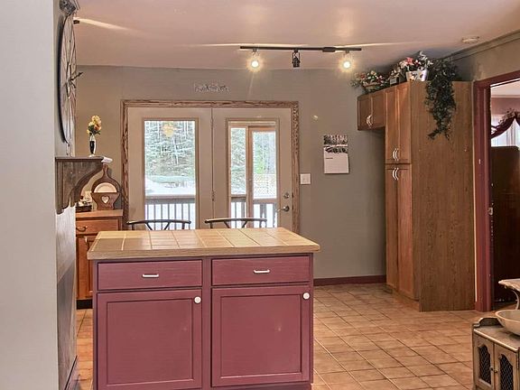 5th image of 14486 Birch Pointe Dr