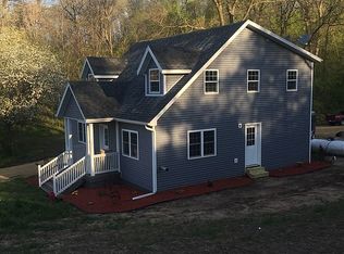 5434 Davis Rd, Dodgeville, WI 53533