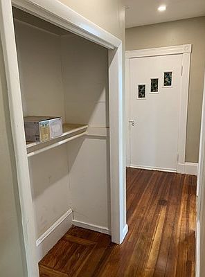 4th image of 85 Faunbar Ave