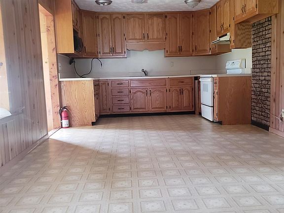 4th image of 5715 STATE 207 Road