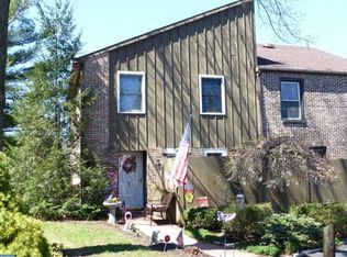 42 Tee Cir, Reading, PA 19607