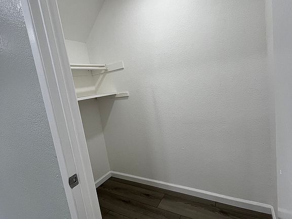 4th image of 544 E Santa Anita Ave #105