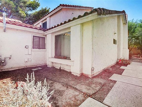 4th image of 2617 Lourdes Ave
