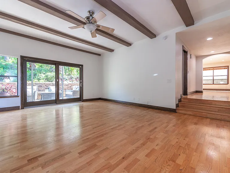 24692 Kings Rd — Photo 29