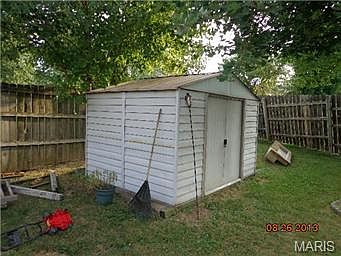 5th image of 160 Joel Ave