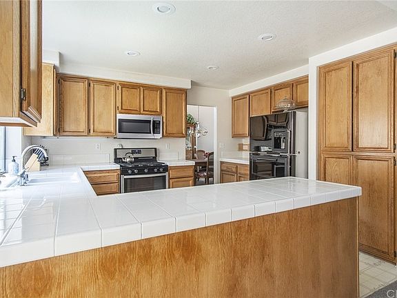 4th image of 28359 Forest Oaks Way