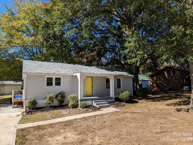 2223 Waverly St, Albemarle, NC, 28001