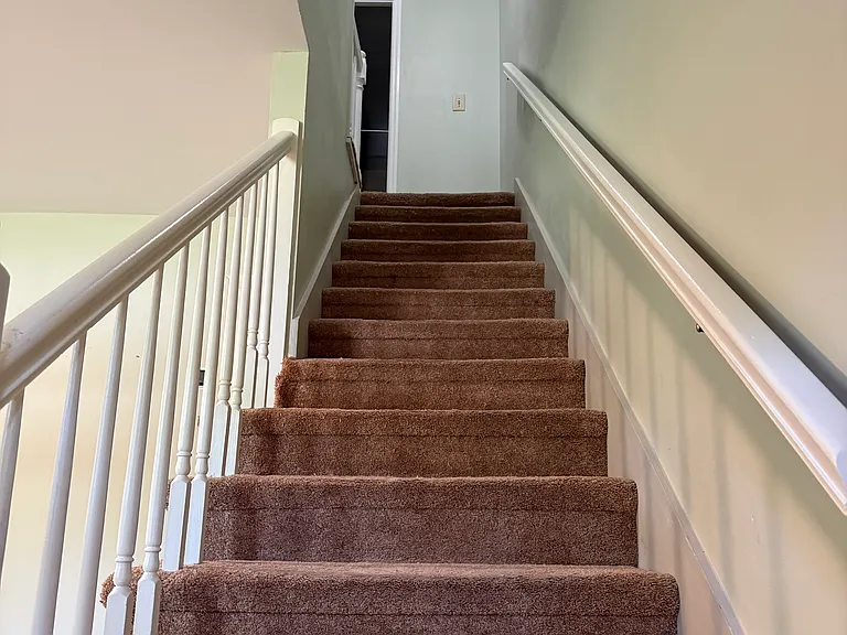 10 Commercial Row — Photo 17