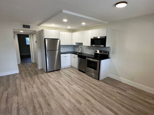 615 NE 26th St APT 9