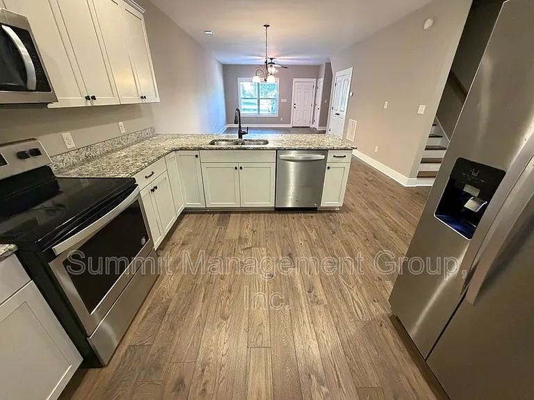 860 S Harkness St #H — Photo 13