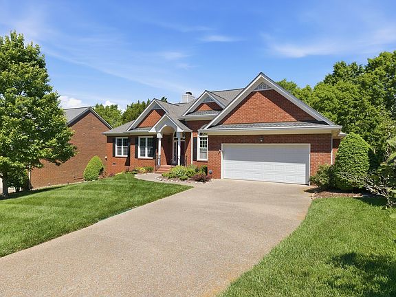 2nd image of 205 Hatton Pl