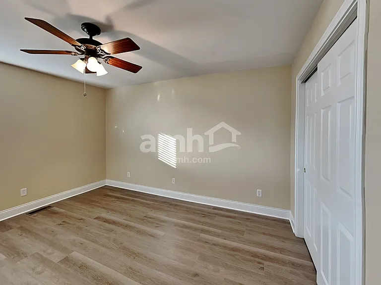 2210 Scheper Ct — Photo 15