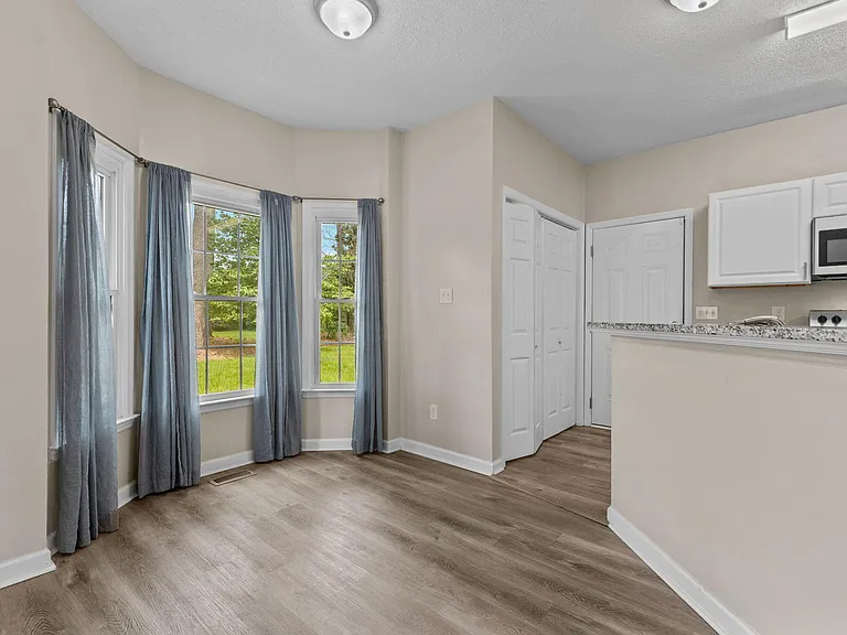 8318 Umstead Rd — Photo 25