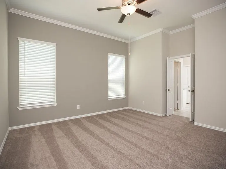 15810 Vanderpool River Dr — Photo 17