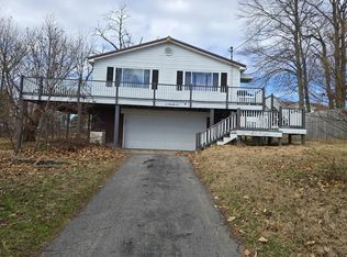 47 McGhee St #47, Oak Hill, WV 25901