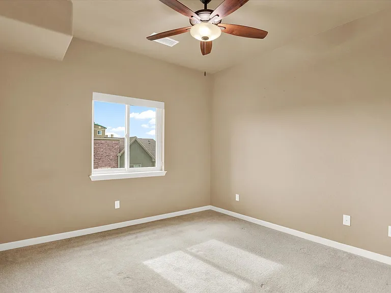 1144 Rockhurst Dr #401 — Photo 12