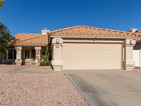 2nd image of 1226 E WINDSONG Drive