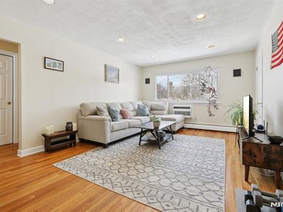 35 Espy Rd, Caldwell, NJ, 07006
