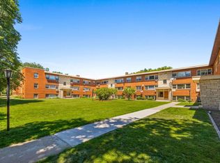 817 Seward St #G2, Evanston, IL 60202