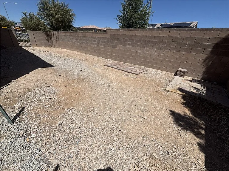 9304 Polwarth Ct — Photo 62