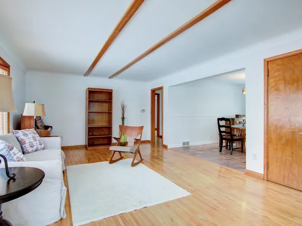 126 9th St, Hudson, WI 54016