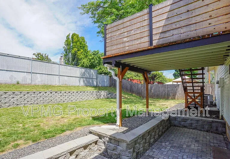 1708 NW 104th St — Photo 38