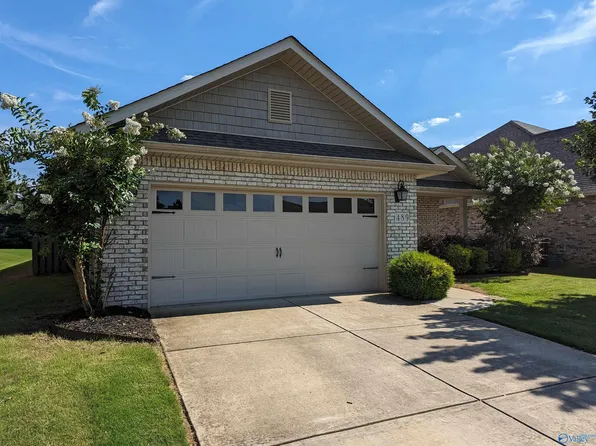 489 E Mossyleaf Dr, Huntsville, AL 35824
