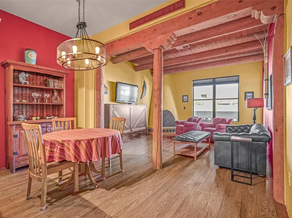 1405 Vegas Verdes Dr #235, Santa Fe, NM 87507