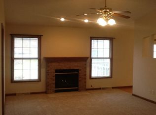 1938 Montana Dr, Springfield, IL 62704