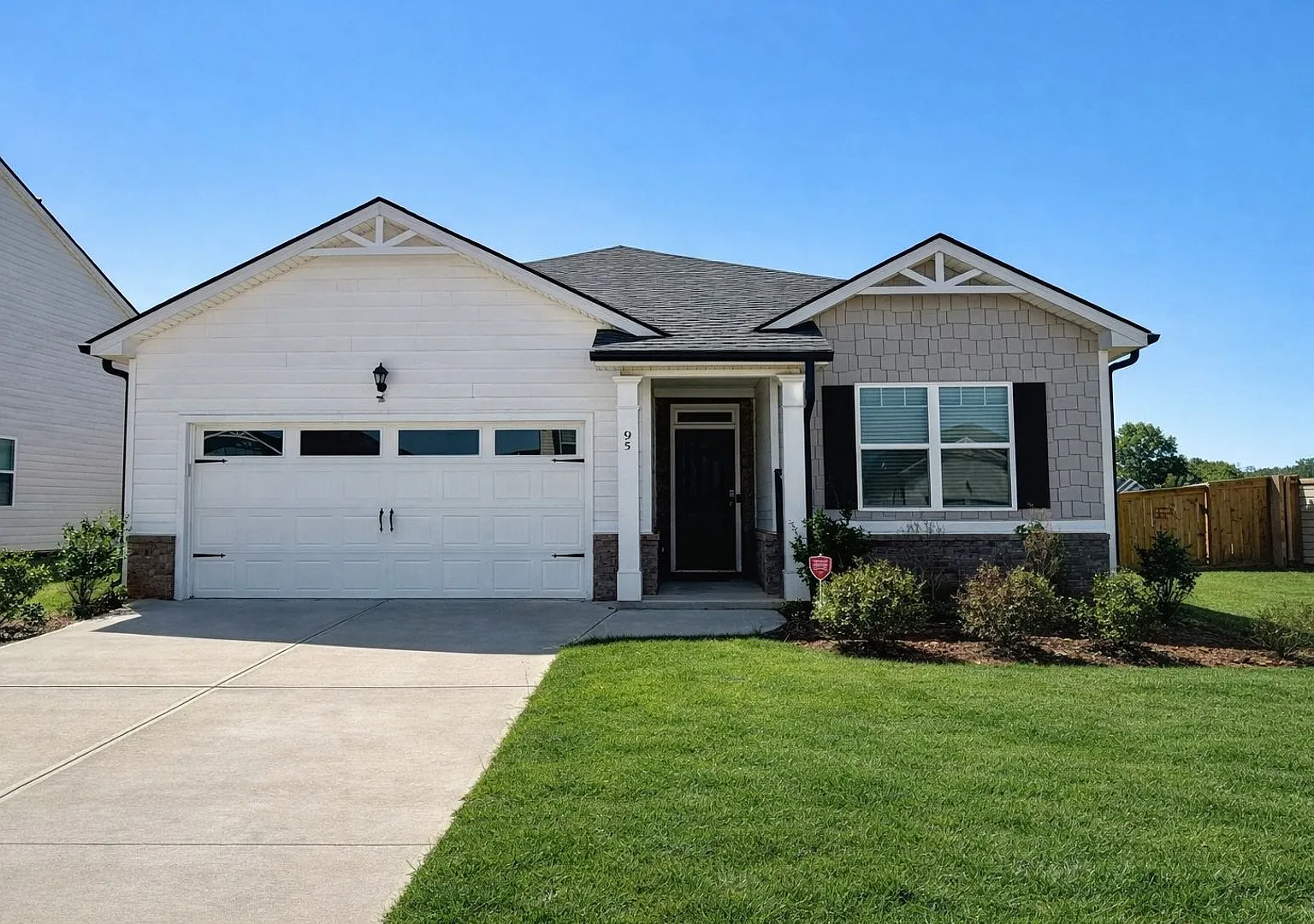 95 Condor Court — Photo 1