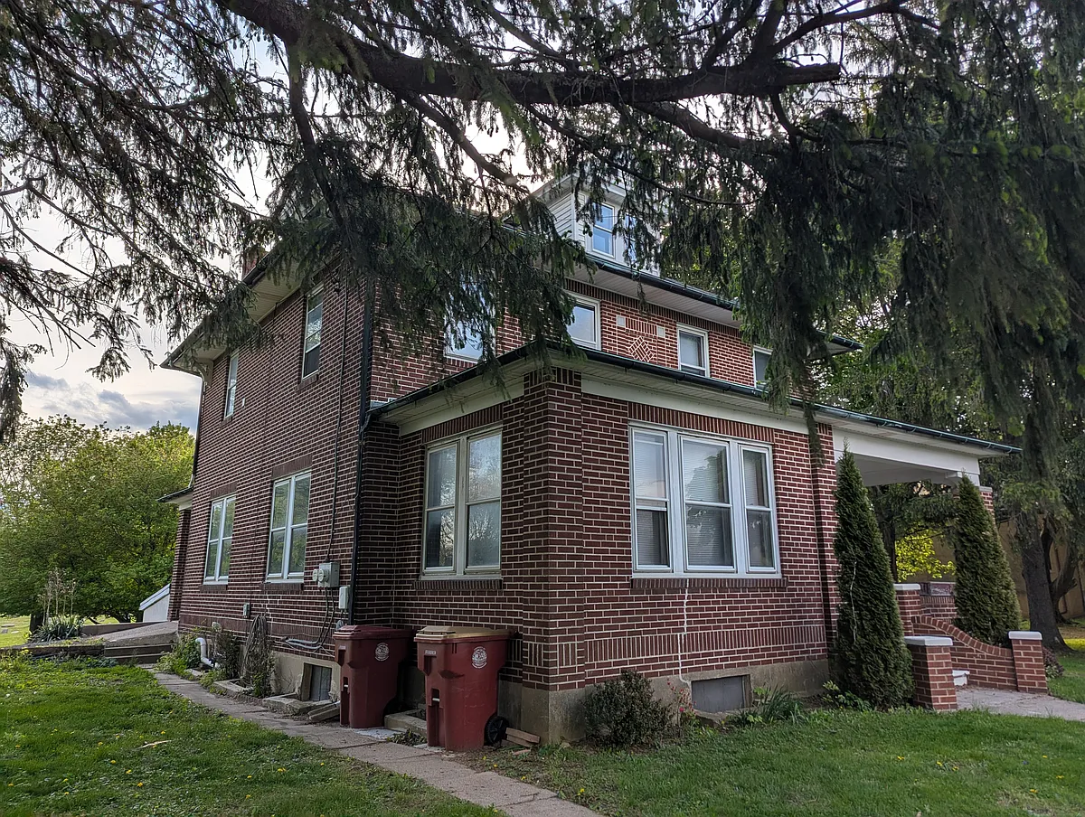 Building Photo - 4400 Forks Church Rd