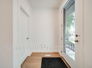 11315 58th Ave NW, Edmonton, AB T6H1C3
