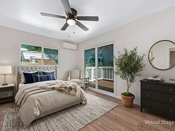 5th image of 49 Saxton Cir