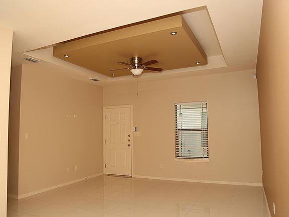 2nd image of 4717 N Dogwood St APT 4