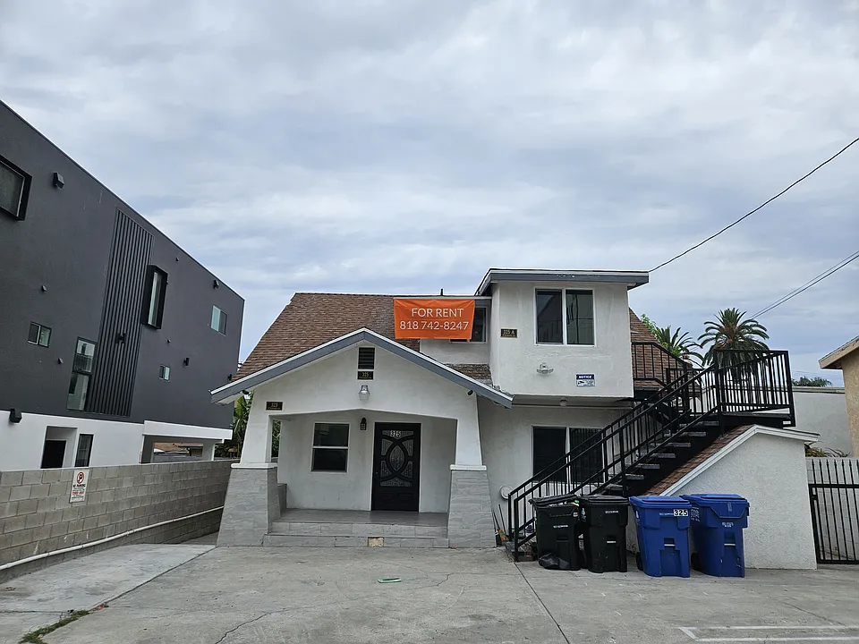 325 N Normandie Ave #325