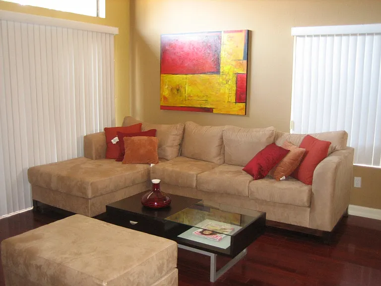 4050 La Jolla Village Dr — Photo 2